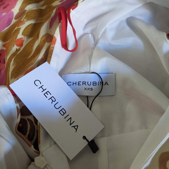 NWT. Beautiful floral dress 🌸 - Picture 7 of 7